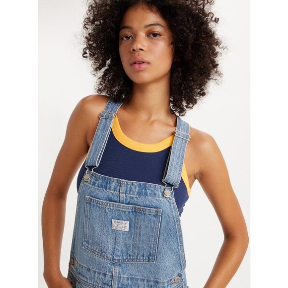 Levi's Women's Size Medium Straight Leg Vintage Denim Overalls Bib 853150016 - Picture 4 of 10
